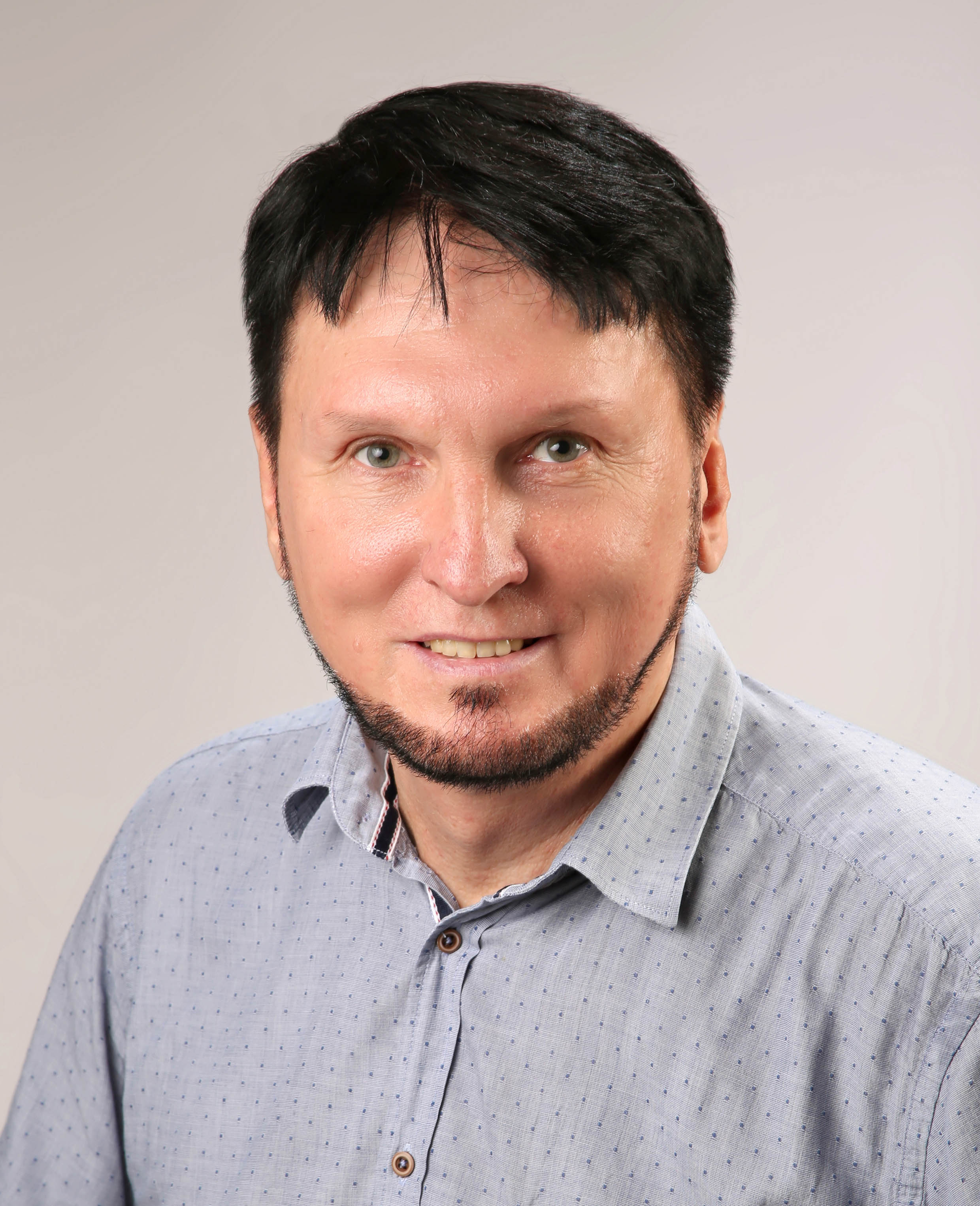                         Fomin Igor' Nikolaevich
            